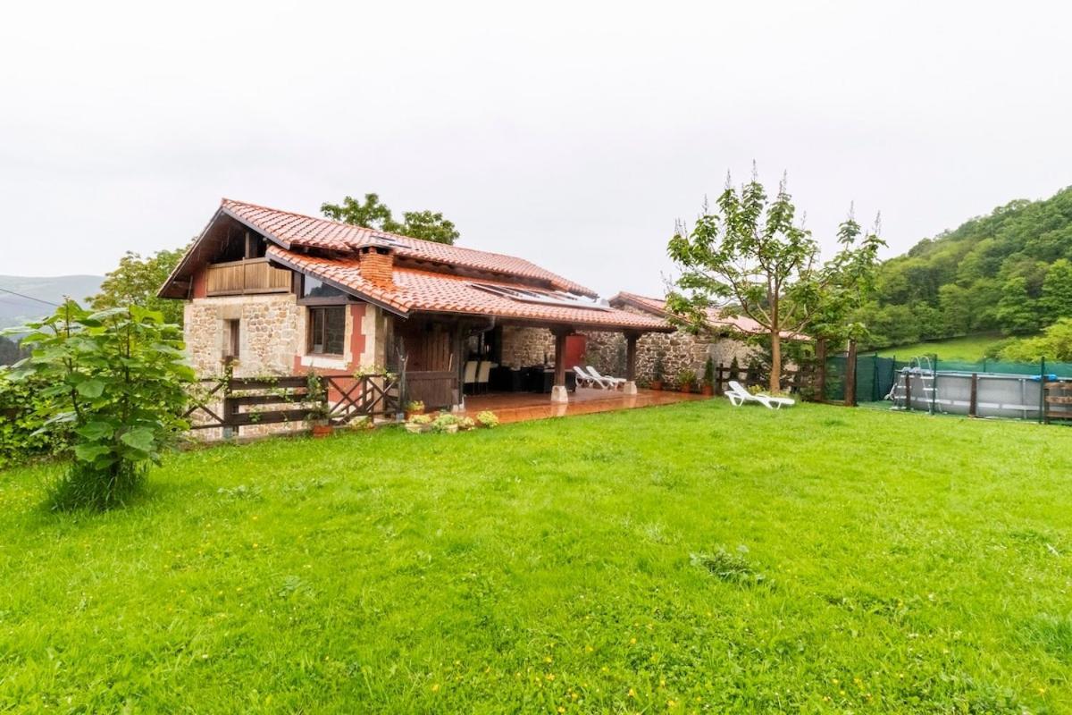 Casa De Pueblo Las Golondrinas De Luena San Miguel de Luena Extérieur photo
