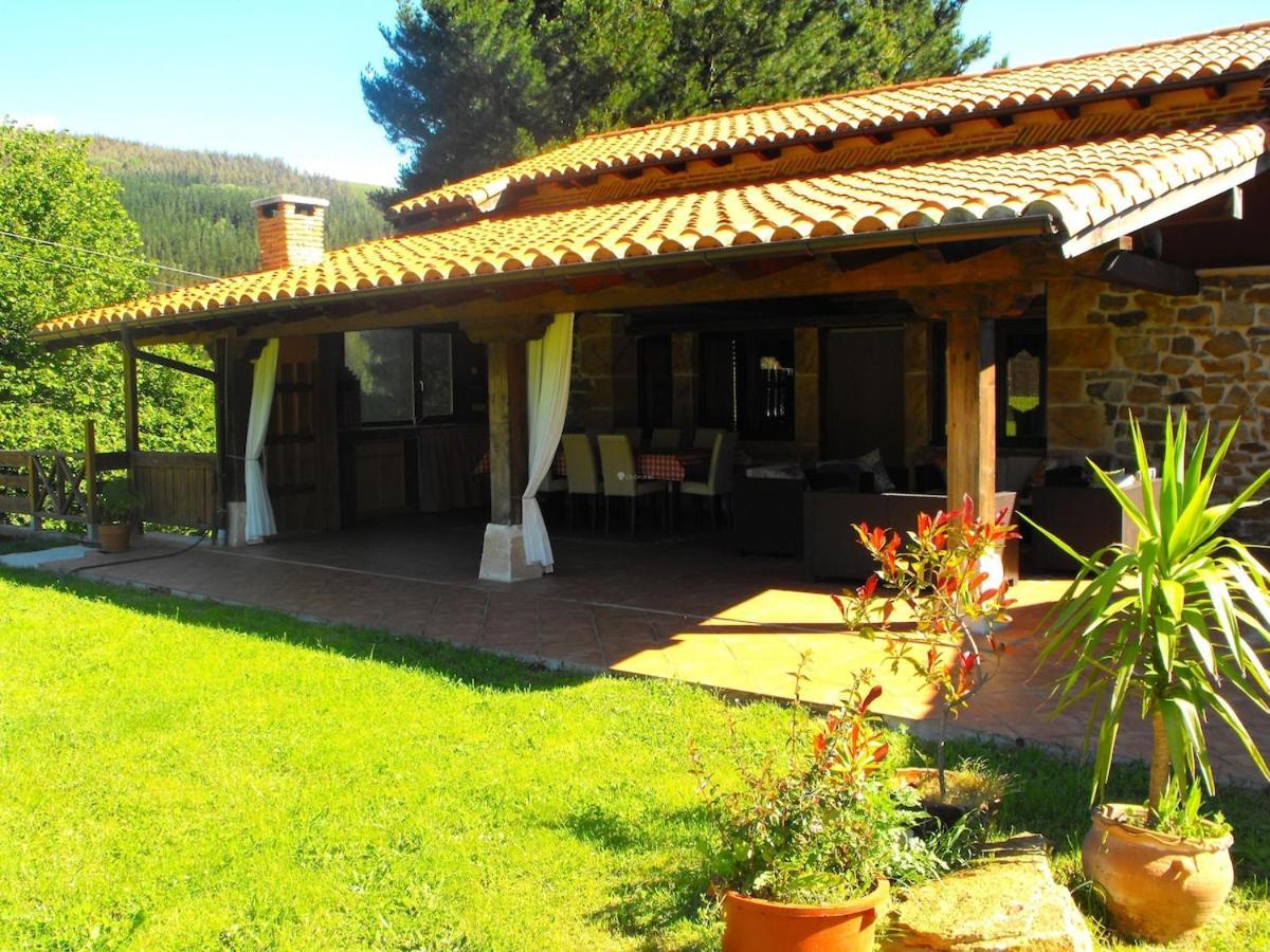 Casa De Pueblo Las Golondrinas De Luena San Miguel de Luena Extérieur photo